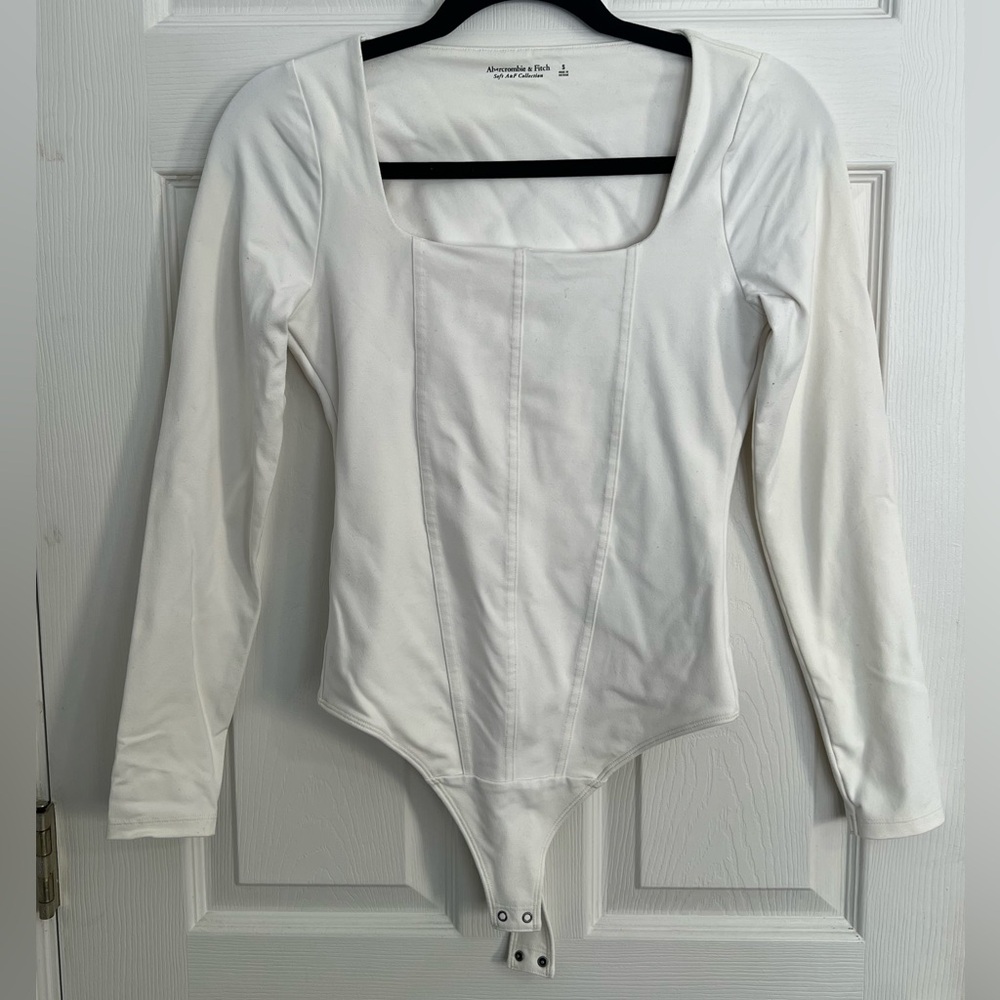 Abercrombie & Fitch White Long Sleeve Bodysuit
